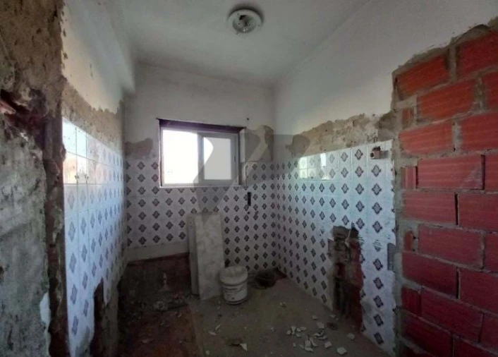 Apartamento T4 para Venda em Laranjeiro e Feijó Foto 23