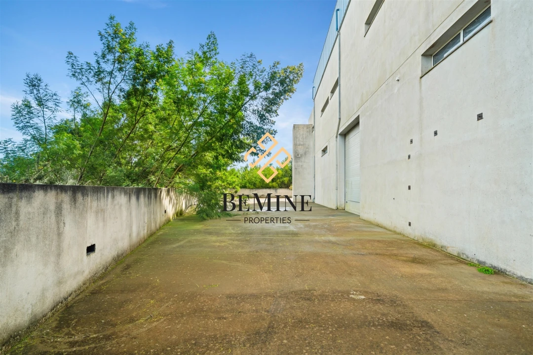 Armazém para Venda em Camacha Foto 40