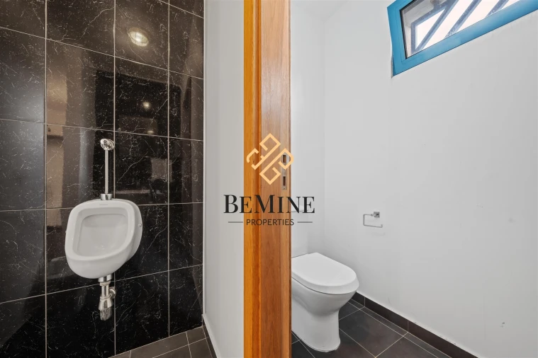 Armazém para Venda em Camacha Foto 36