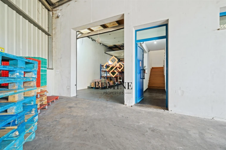 Armazém para Venda em Camacha Foto 19