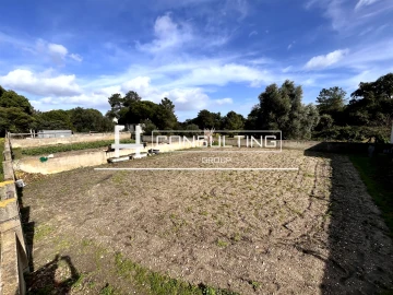Terreno para Venda em Seixal, Arrentela e Aldeia de Paio Pires