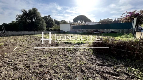 Terreno para Venda em Seixal, Arrentela e Aldeia de Paio Pires
