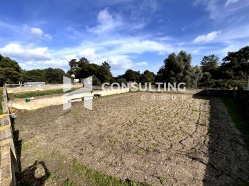 Terreno para Venda em Seixal, Arrentela e Aldeia de Paio Pires