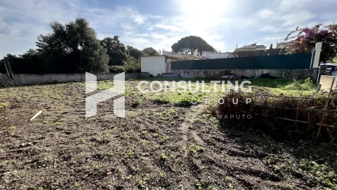 Terreno para Venda em Seixal, Arrentela e Aldeia de Paio Pires