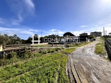 Terreno para Venda em Seixal, Arrentela e Aldeia de Paio Pires