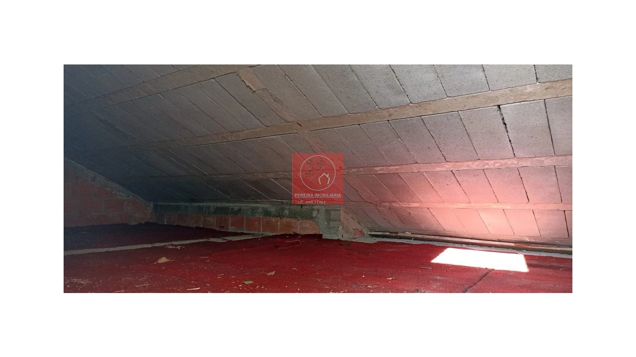 Moradia T4 para Venda em Peso da Régua e Godim Foto 23