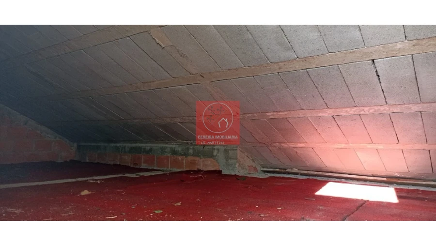 Moradia T4 para Venda em Peso da Régua e Godim Foto 23