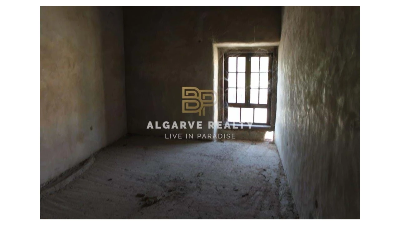 Prédio para Venda em Ferragudo Foto 19