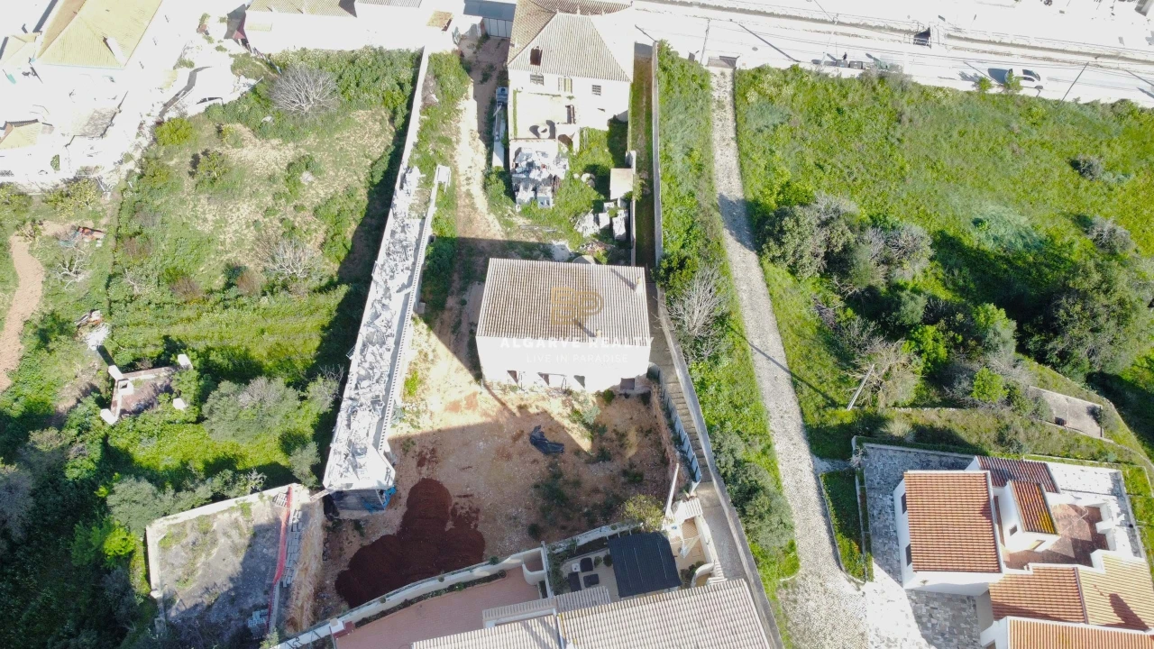 Prédio para Venda em Ferragudo Foto 2