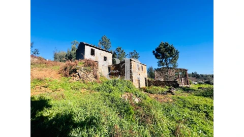 Moradia T2 para Venda em Figueiró dos Vinhos e Bairradas