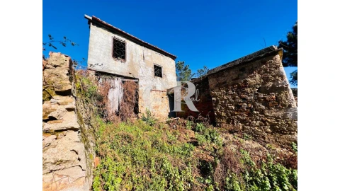 Moradia T2 para Venda em Figueiró dos Vinhos e Bairradas
