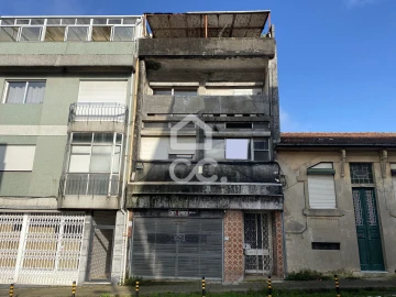 Prédio para Venda em Paranhos