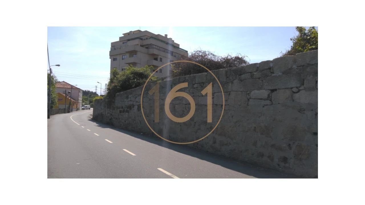 Terreno para Venda em Custoias Foto 4