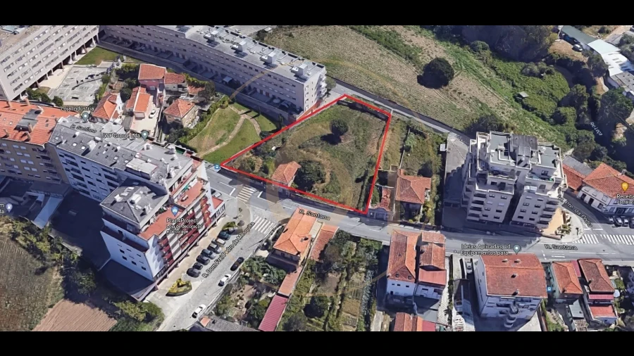 Terreno para Venda em Custoias