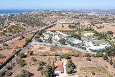 Terreno para Venda em Lagos (São Sebastião e Santa Maria)