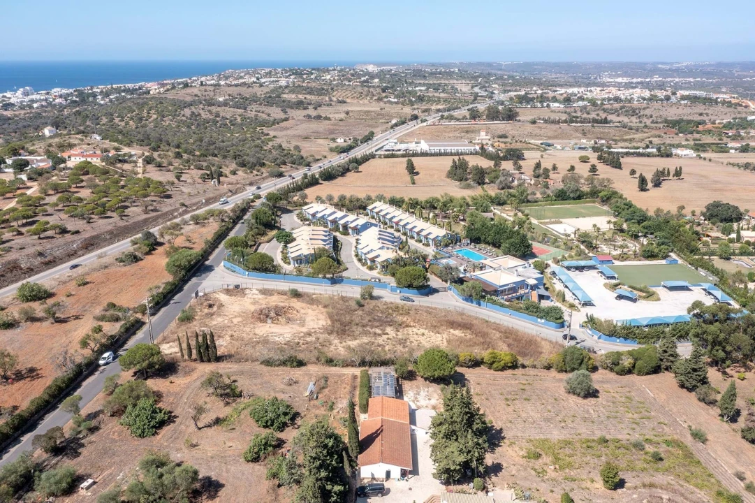 Terreno para Venda em Lagos (São Sebastião e Santa Maria) Foto 7