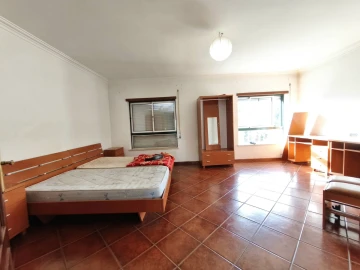 Apartamento T7 para Venda em São Martinho do Bispo e Ribeira de Frades