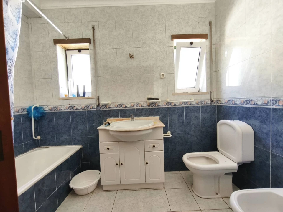 Apartamento T7 para Venda em São Martinho do Bispo e Ribeira de Frades Foto 12