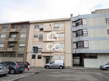 Apartamento T2 para Venda em Ermesinde