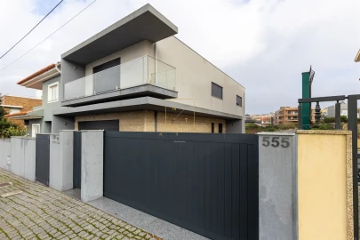 Moradia T3 para Venda em Canidelo