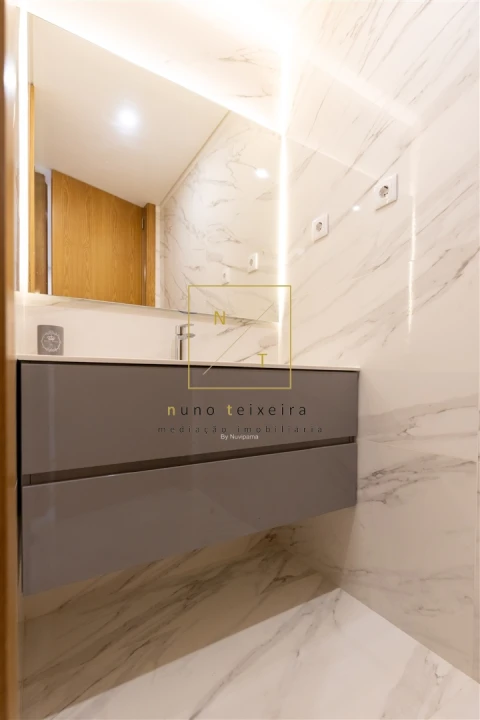 Moradia T3 para Venda em Canidelo