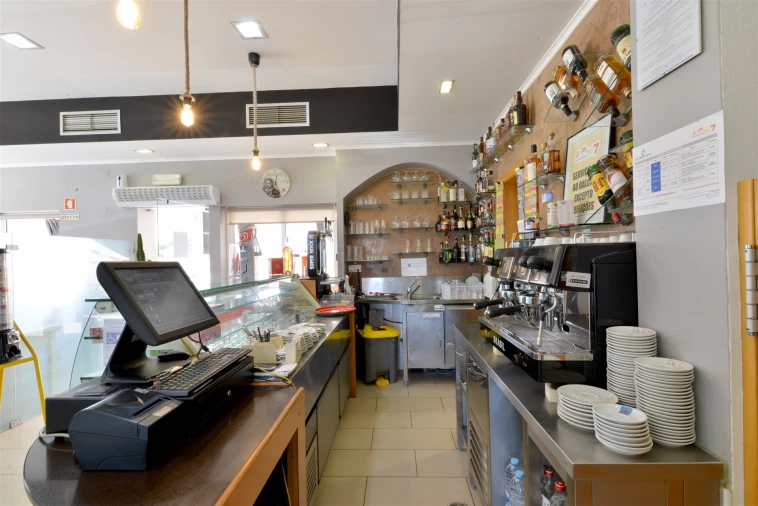 Negócio para Venda em Silveira Foto 27