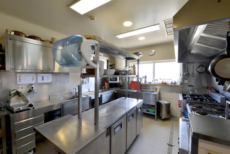 Negócio para Venda em Silveira Foto 28