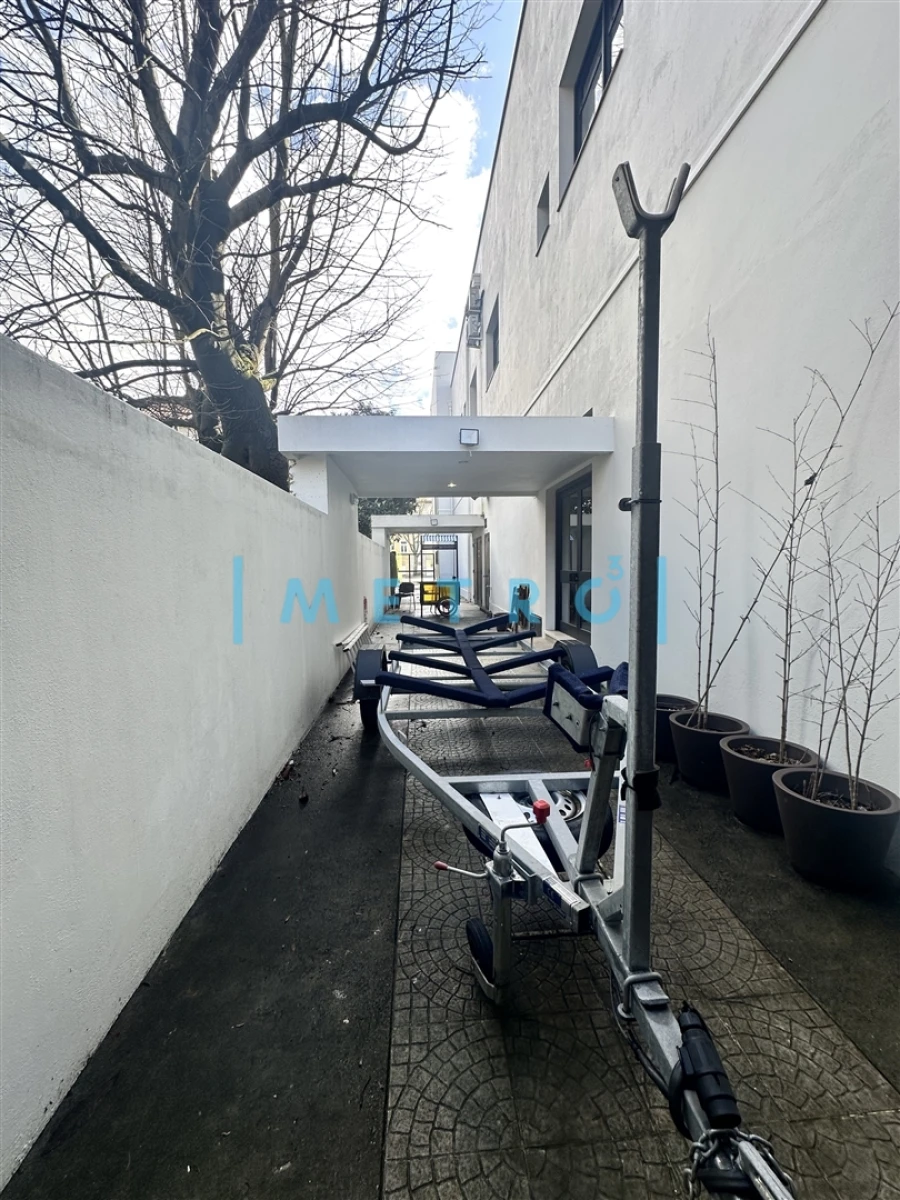 Loja para Arrendamento em Lordelo do Ouro e Massarelos Foto 2