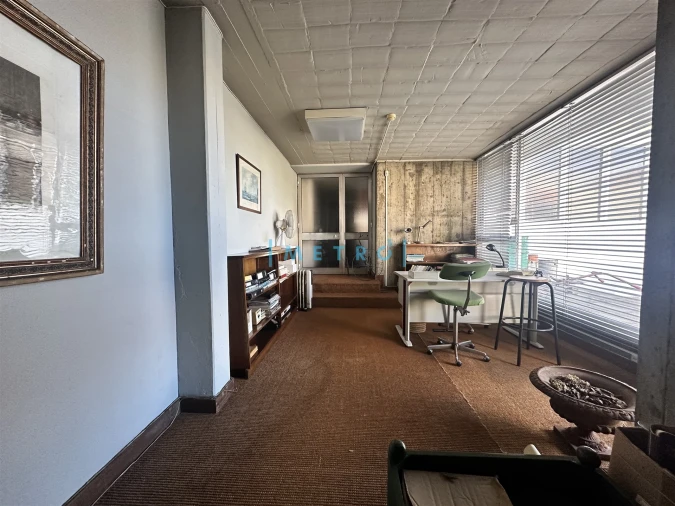 Loja para Arrendamento em Lordelo do Ouro e Massarelos Foto 1