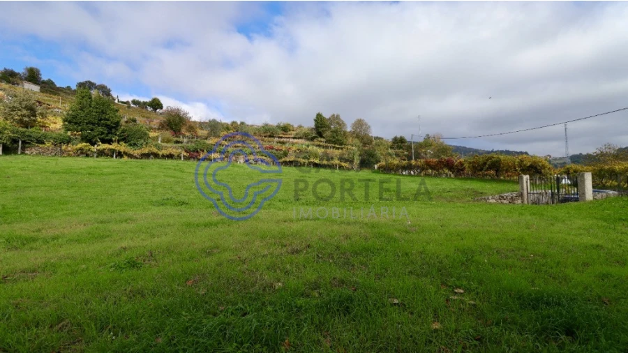 Terreno para Venda em Gestaço Foto 9
