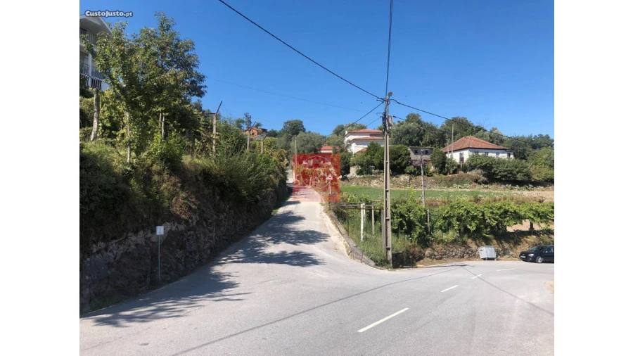 Moradia T2 para Venda em Azias Foto 8