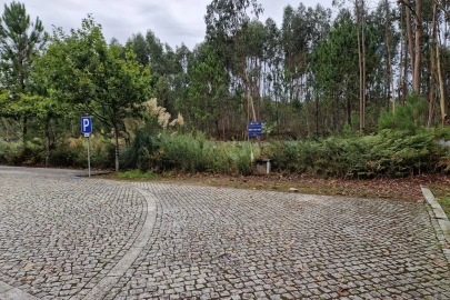 Terreno para Venda em Castêlo da Maia