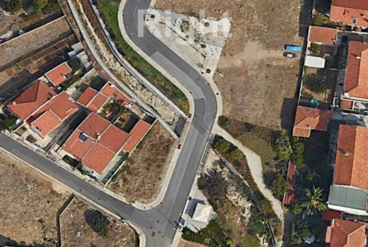 Terreno para Venda em São Domingos de Rana Foto 1