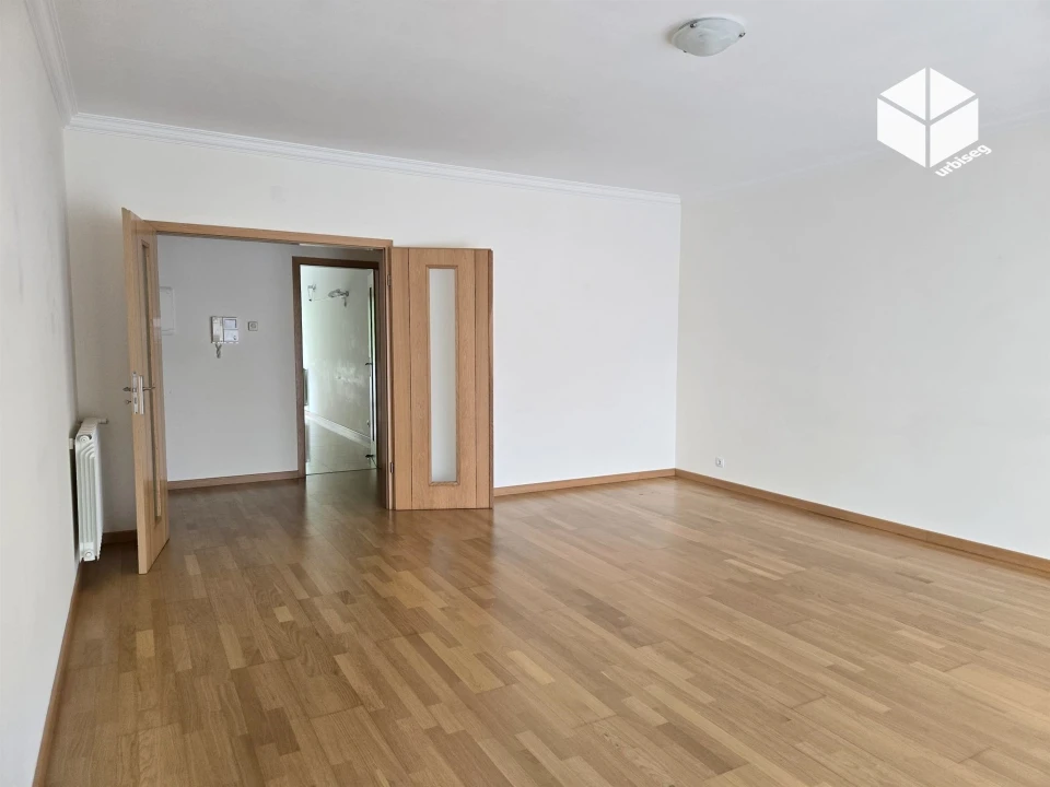 Apartamento T3 para Venda em Tavarede Foto 9
