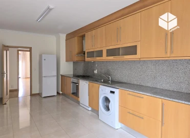 Apartamento T3 para Venda em Tavarede