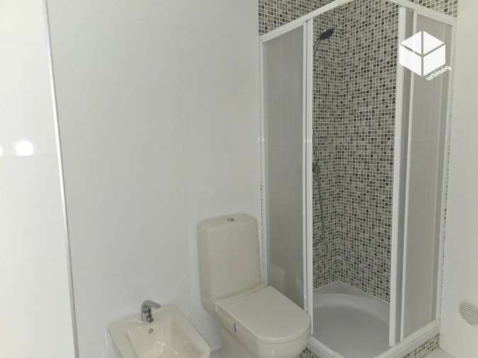 Apartamento T3 para Venda em Tavarede Foto 21