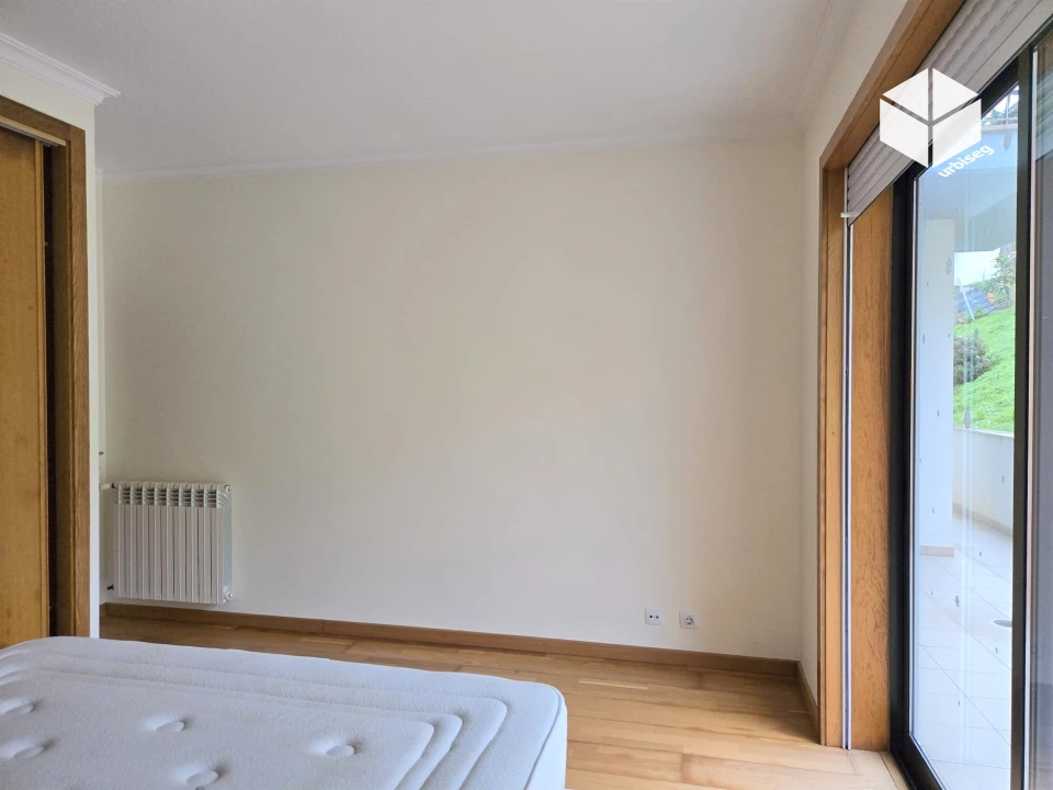 Apartamento T3 para Venda em Tavarede Foto 24