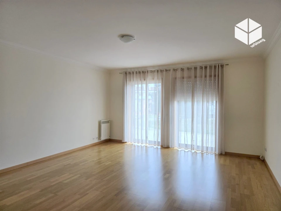 Apartamento T3 para Venda em Tavarede Foto 6