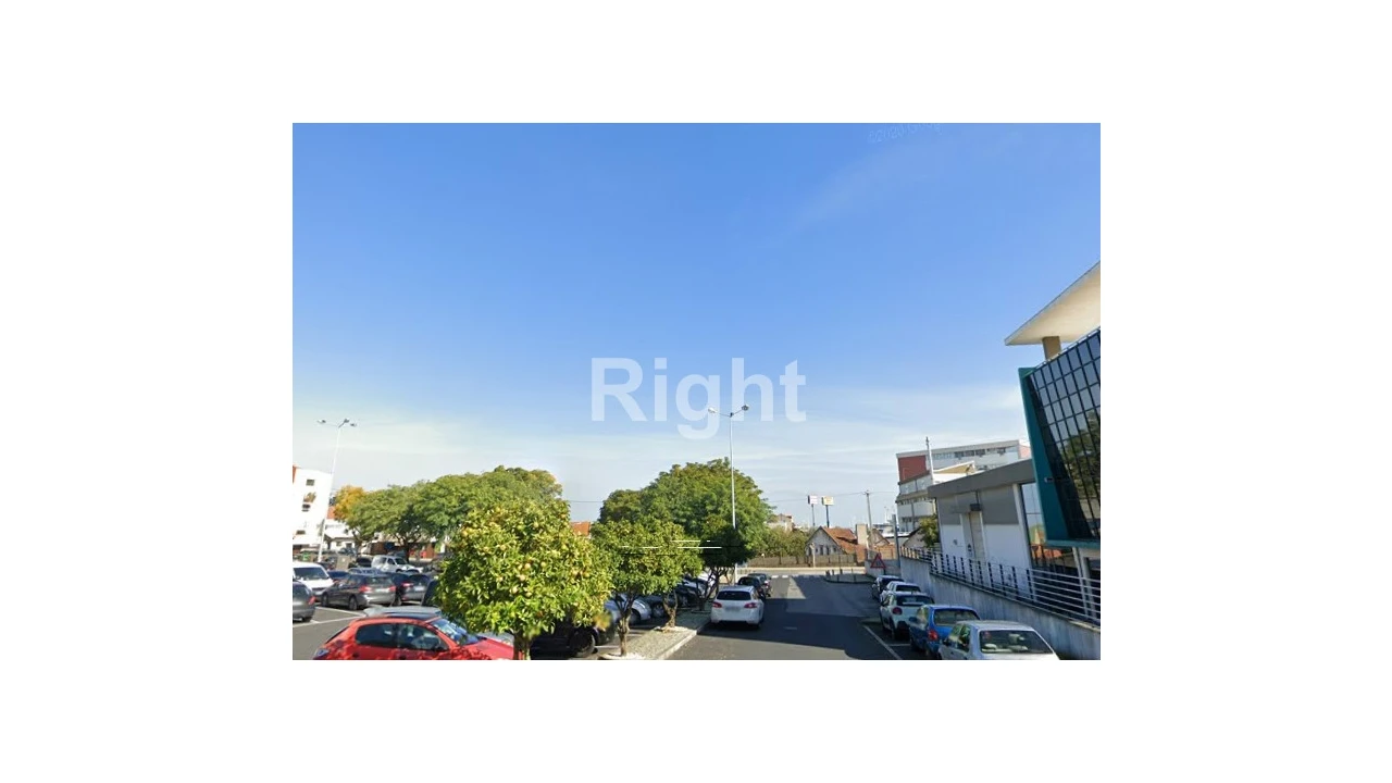 Armazém para Venda em Sacavém e Prior Velho Foto 6