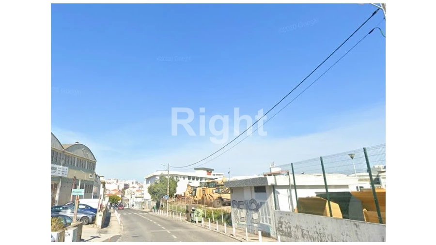 Armazém para Venda em Sacavém e Prior Velho Foto 4