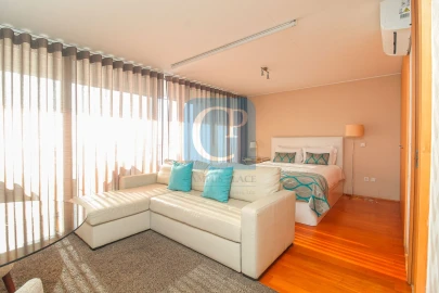 Apartamento T3 para Venda em Aldoar, Foz do Douro e Nevogilde