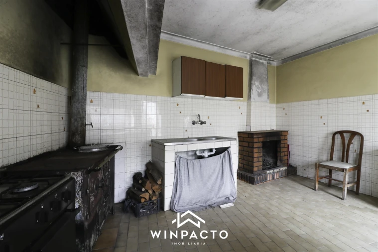 Moradia T3 para Venda em Lapa do Lobo Foto 7