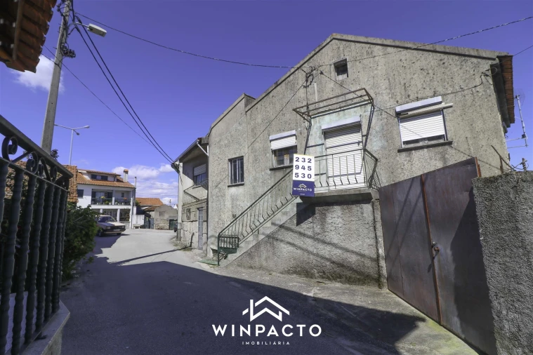 Moradia T3 para Venda em Lapa do Lobo Foto 2