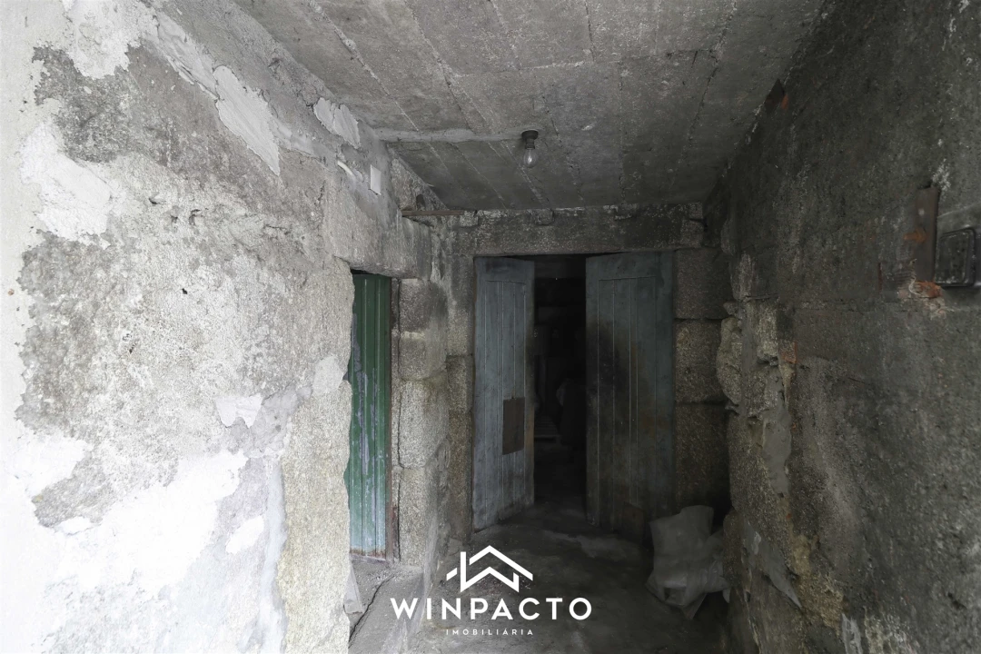 Moradia T3 para Venda em Lapa do Lobo Foto 13