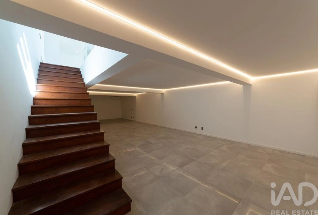 Moradia T3 para Venda em Tavira (Santa Maria e Santiago) Foto 20