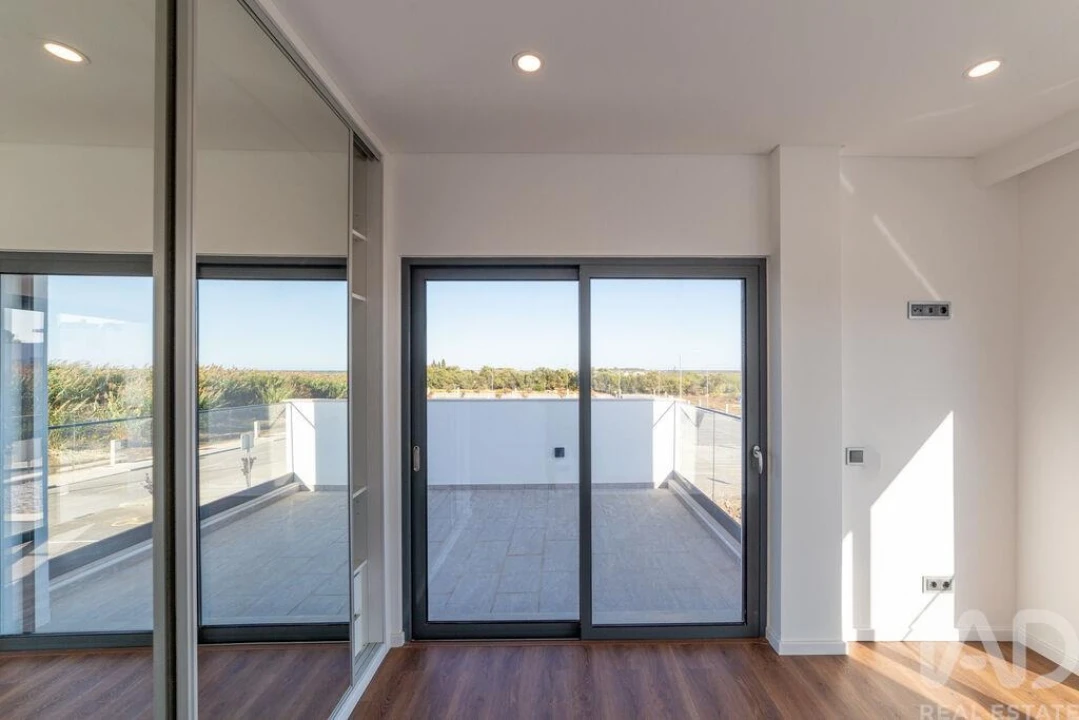 Moradia T3 para Venda em Tavira (Santa Maria e Santiago) Foto 23