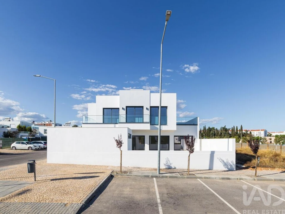 Moradia T3 para Venda em Tavira (Santa Maria e Santiago) Foto 26