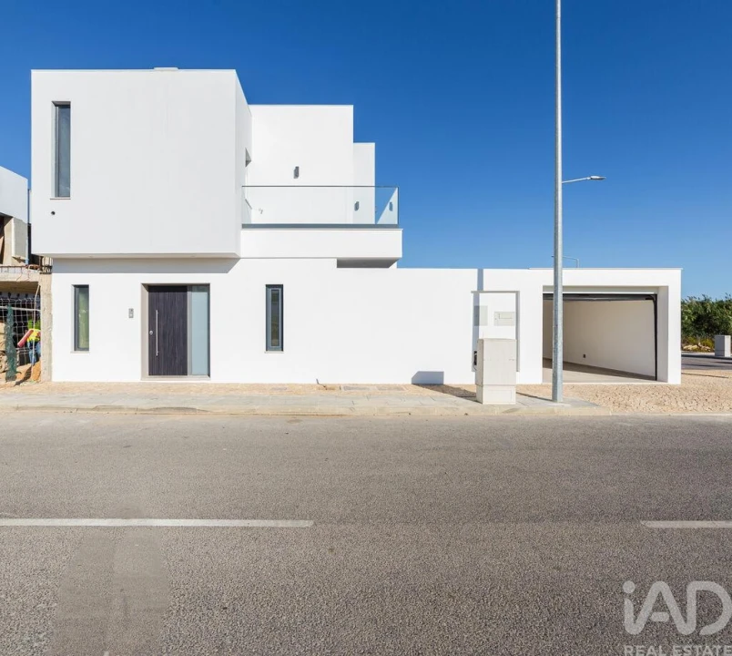 Moradia T3 para Venda em Tavira (Santa Maria e Santiago) Foto 28