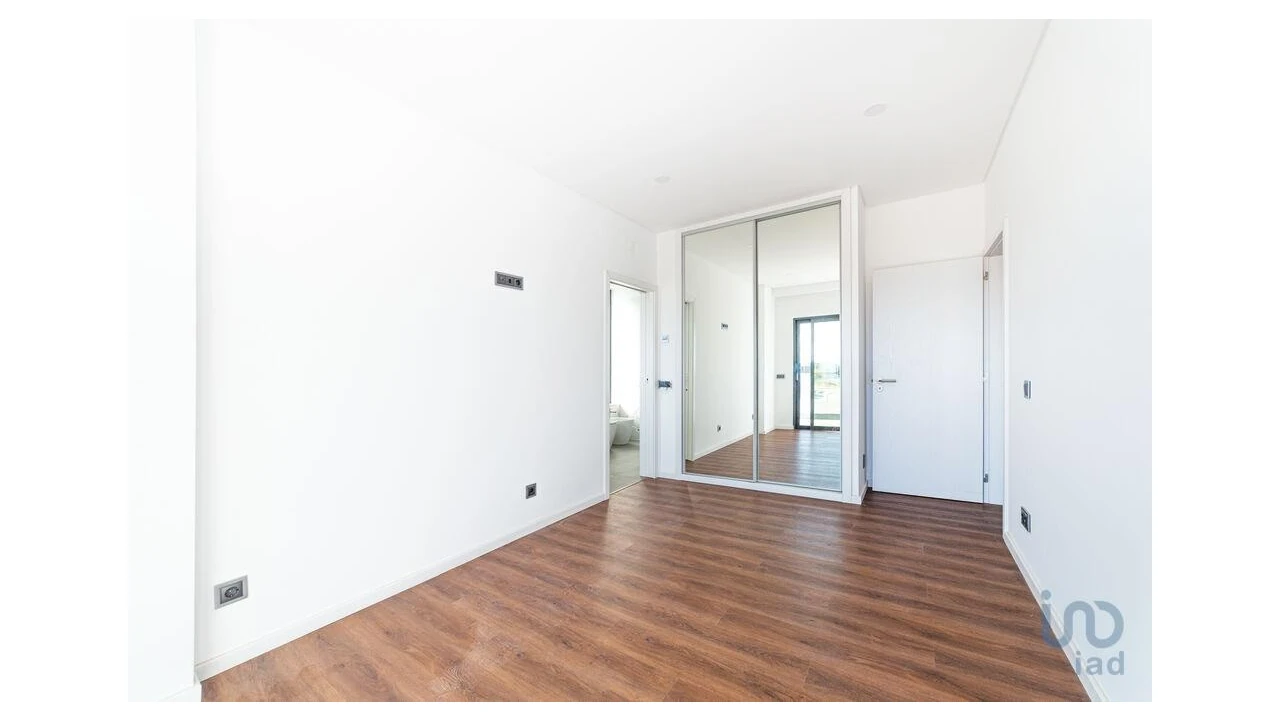 Moradia T3 para Venda em Tavira (Santa Maria e Santiago) Foto 11