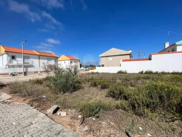 Terreno para Venda em Atouguia da Baleia